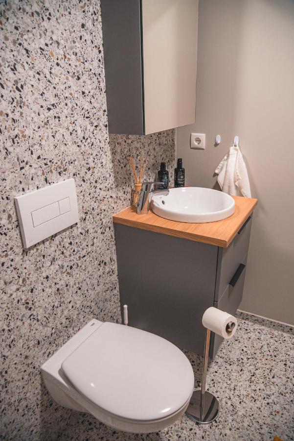 Cozy Studio By The City Centre Apartment Рейкявик Екстериор снимка